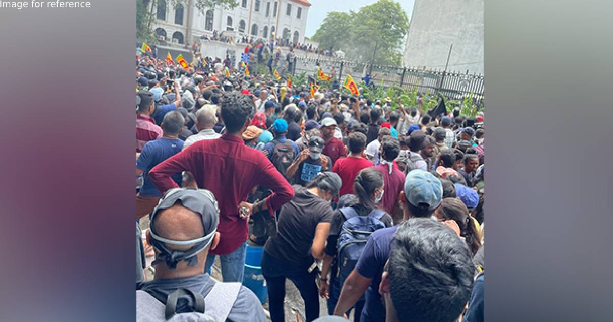 Enraged protestors storm Sri Lankan President Gotabaya Rajapaksa's house